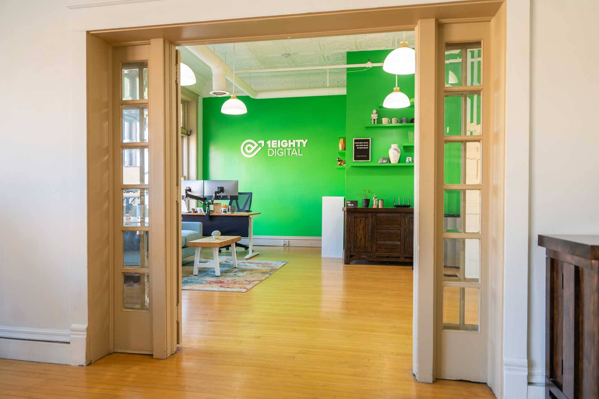 1eighty-digital-office