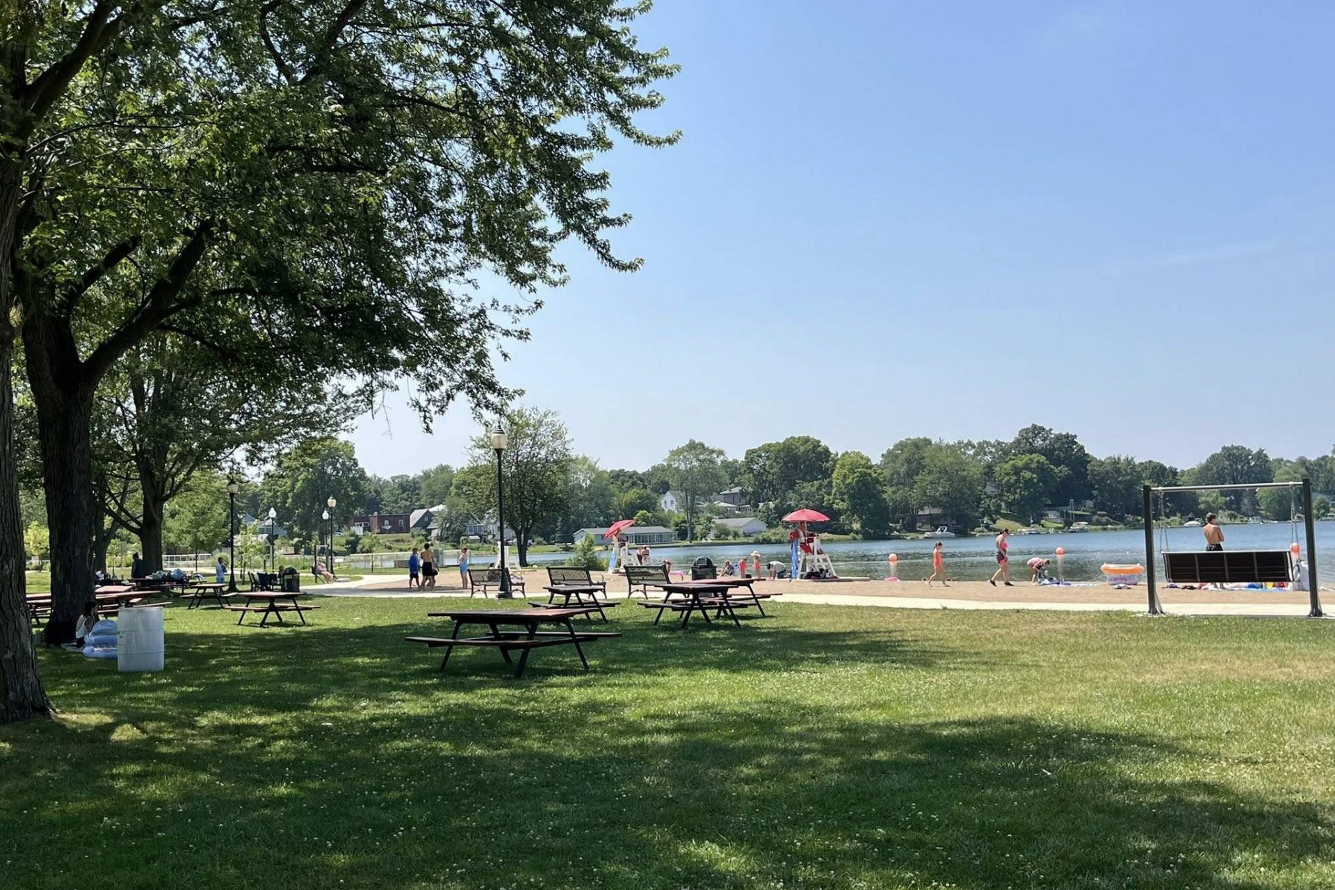 Center Lake Online